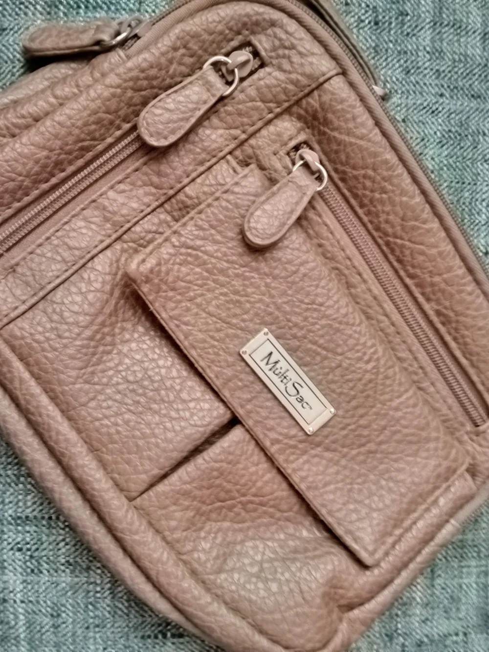 Women's Crossbody Bag in Taupe